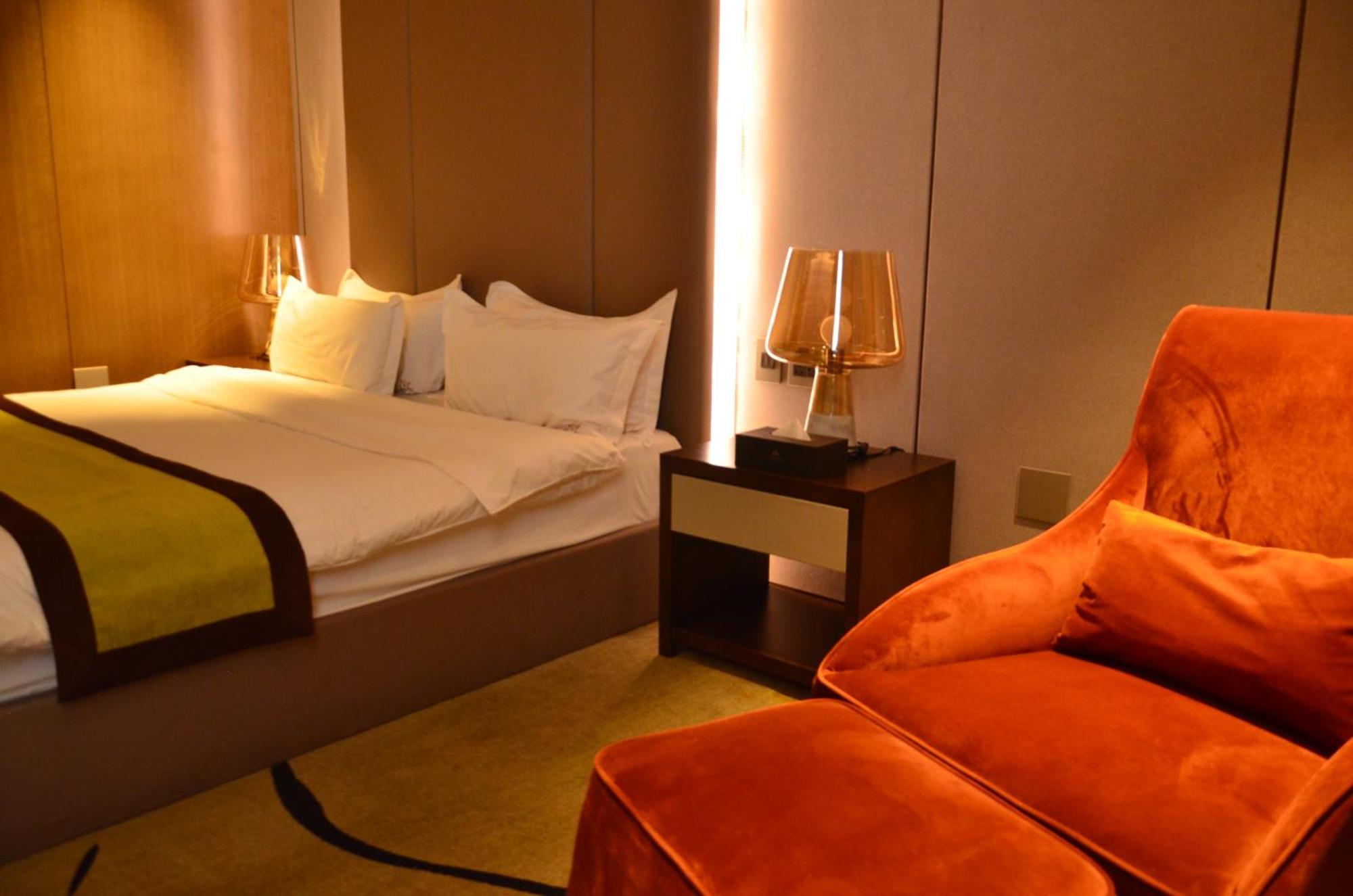 Marigold Hotel & Restaurants Windhoek Bagian luar foto